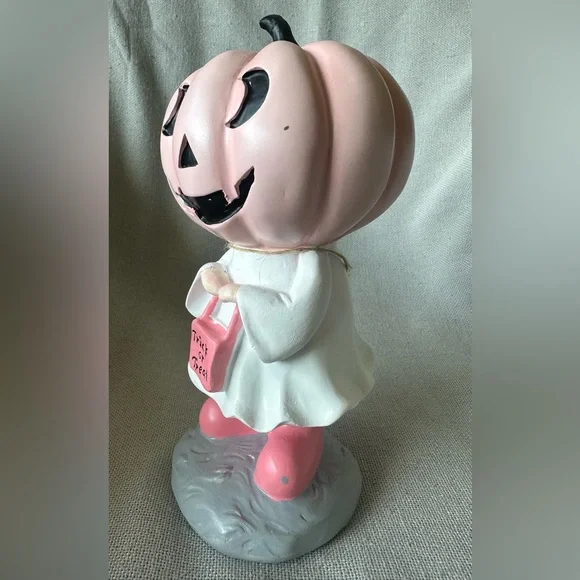 Goblin & Ghoul Pink Pumpkin Trick Or Treat Girl - Picture 6 of 7